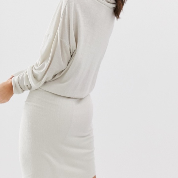 NWT FREE PEOPLE SUNDOWN COWL NECK KNIT DRESS M - Picture 3 of 8